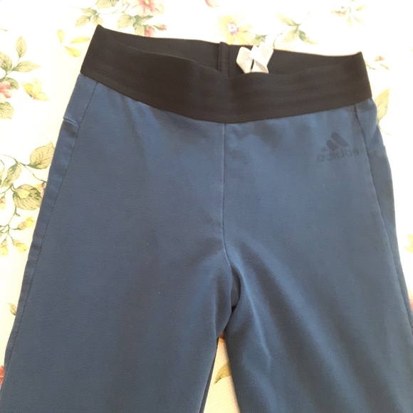 Size M Adidas stretchy running athletic pants - Picture 6 of 12